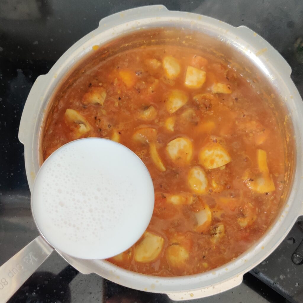 Coconut Milk Mushroom Gravy abiscookbook